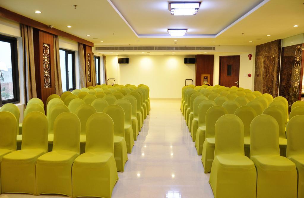 Bac Cuong Hotel Da Nang Luaran gambar