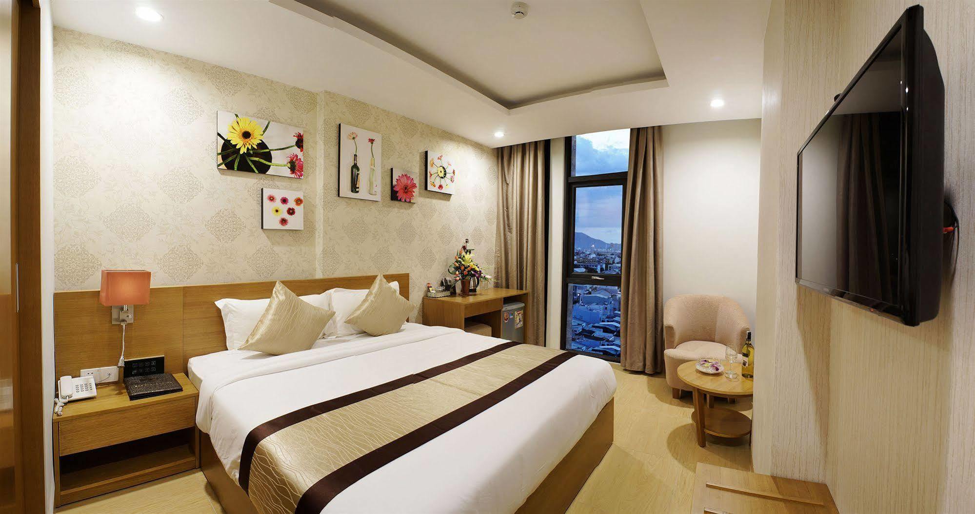 Bac Cuong Hotel Da Nang Luaran gambar