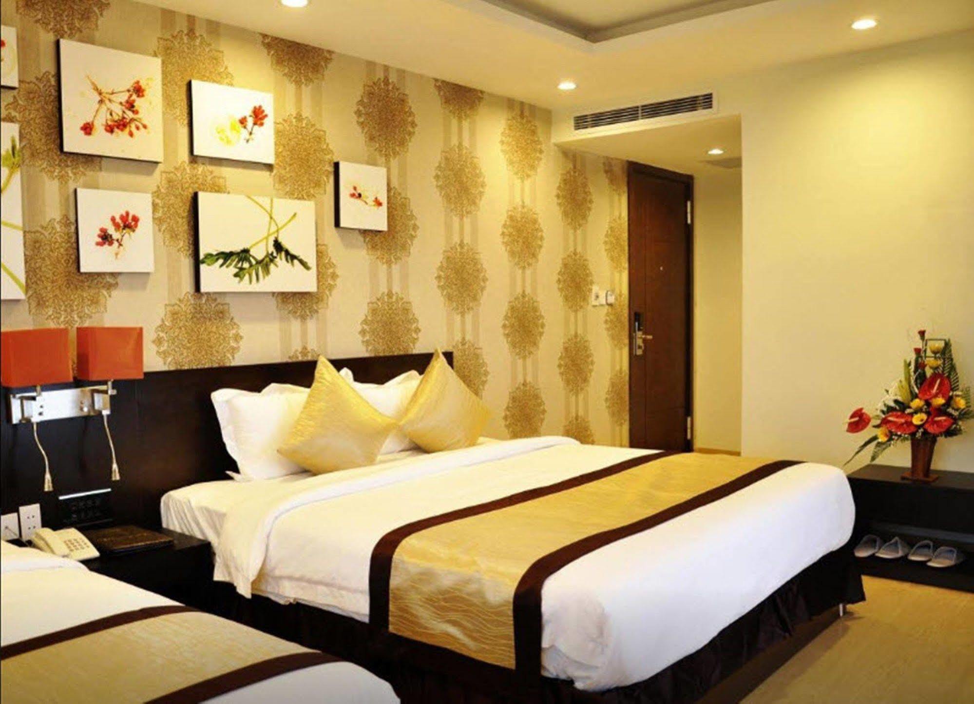 Bac Cuong Hotel Da Nang Luaran gambar
