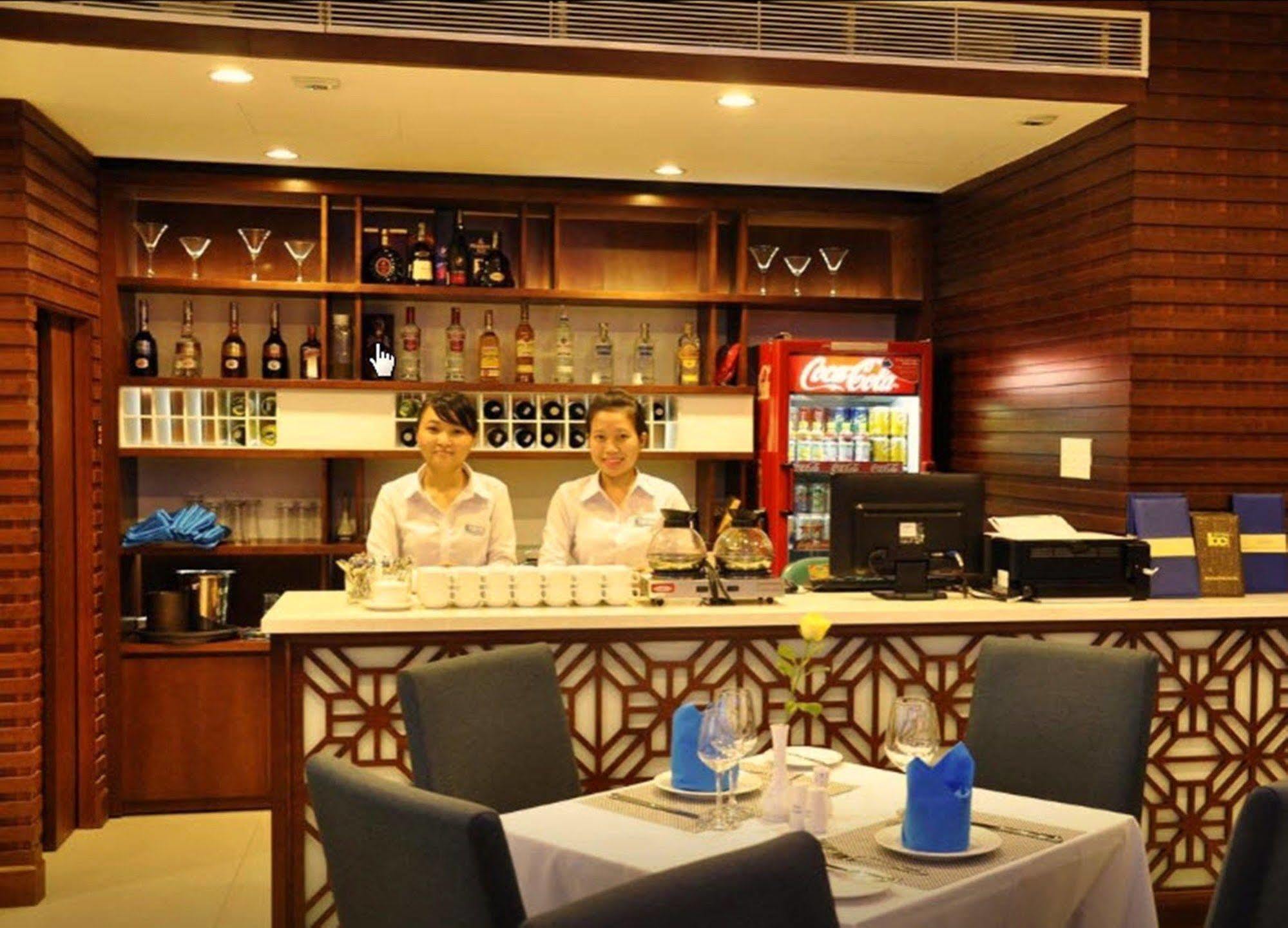 Bac Cuong Hotel Da Nang Luaran gambar