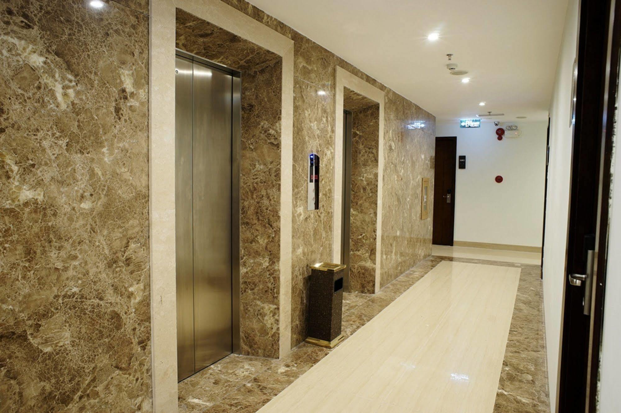 Bac Cuong Hotel Da Nang Luaran gambar